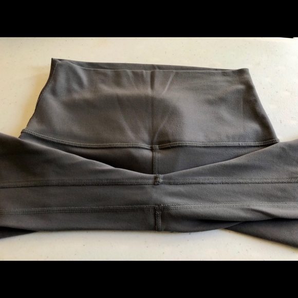 ‼️SOLD‼️ Lululemon Align 25" - SLATE - Picture 3 of 5